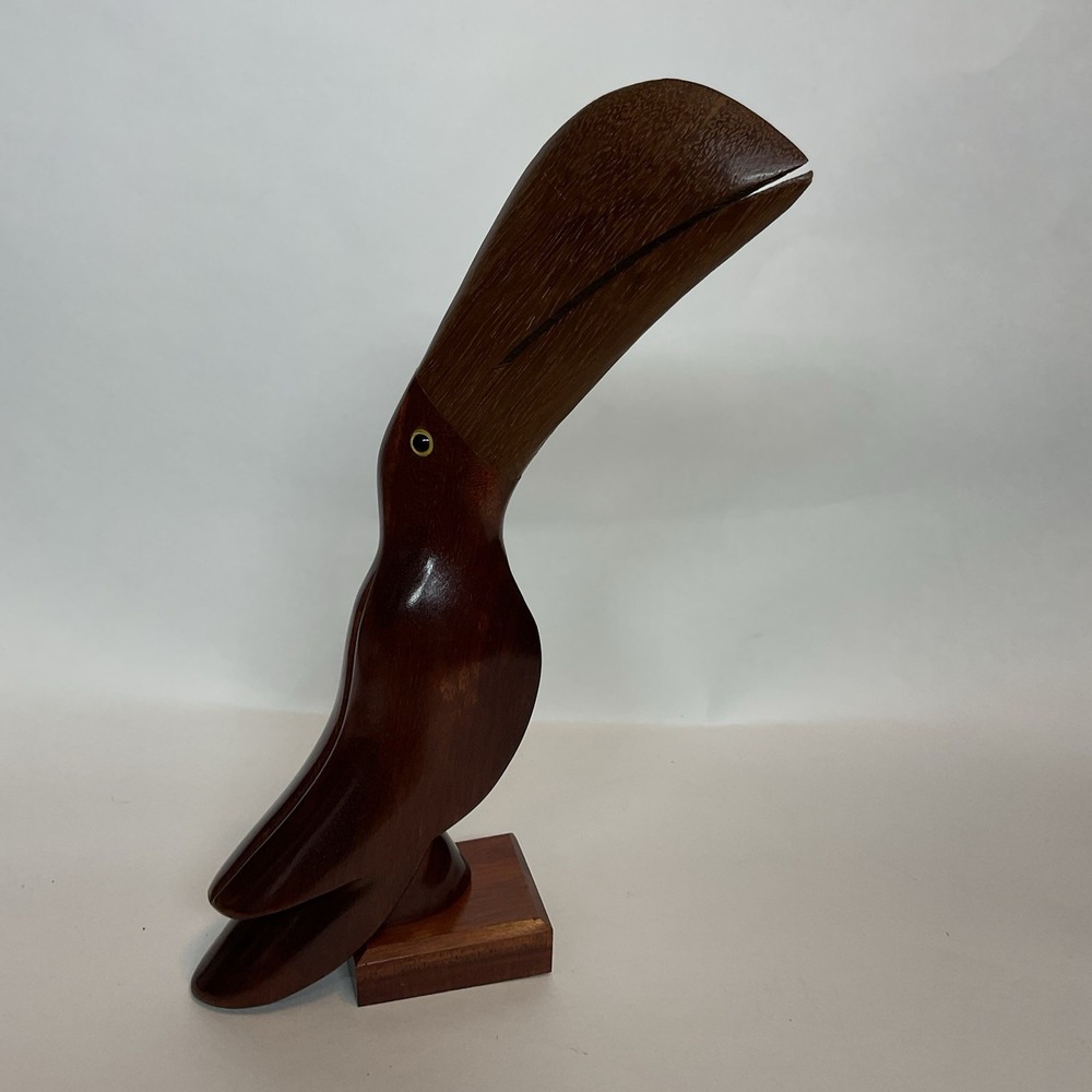 Vintage Brazil Wood Hand Carved Toucan Sculpture Figurine Statue Glass Eyes 9,5"